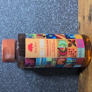 Tree Hut Sweet Punkin Foaming Gel Wash